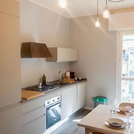Modern Centraal Gelegen In Bologna. Apartment *